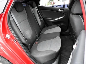 Седан Hyundai Solaris 2013 года, 949000 рублей, Волгоград