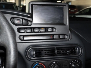 Внедорожник ВАЗ (LADA) Niva Travel 2023 года, 980000 рублей, Санкт-Петербург