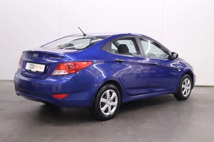 Седан Hyundai Solaris 2013 года, 860000 рублей, Брянск
