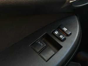 Седан Toyota Corolla 2012 года, 1090000 рублей, Ижевск