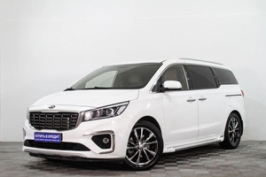 Минивэн Kia Carnival 2019 года, 2789000 рублей, Сургут