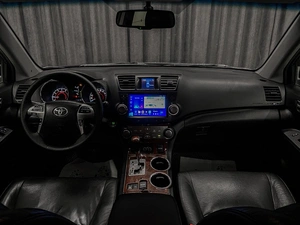 Внедорожник Toyota Highlander 2011 года, 2050000 рублей, Красноярск