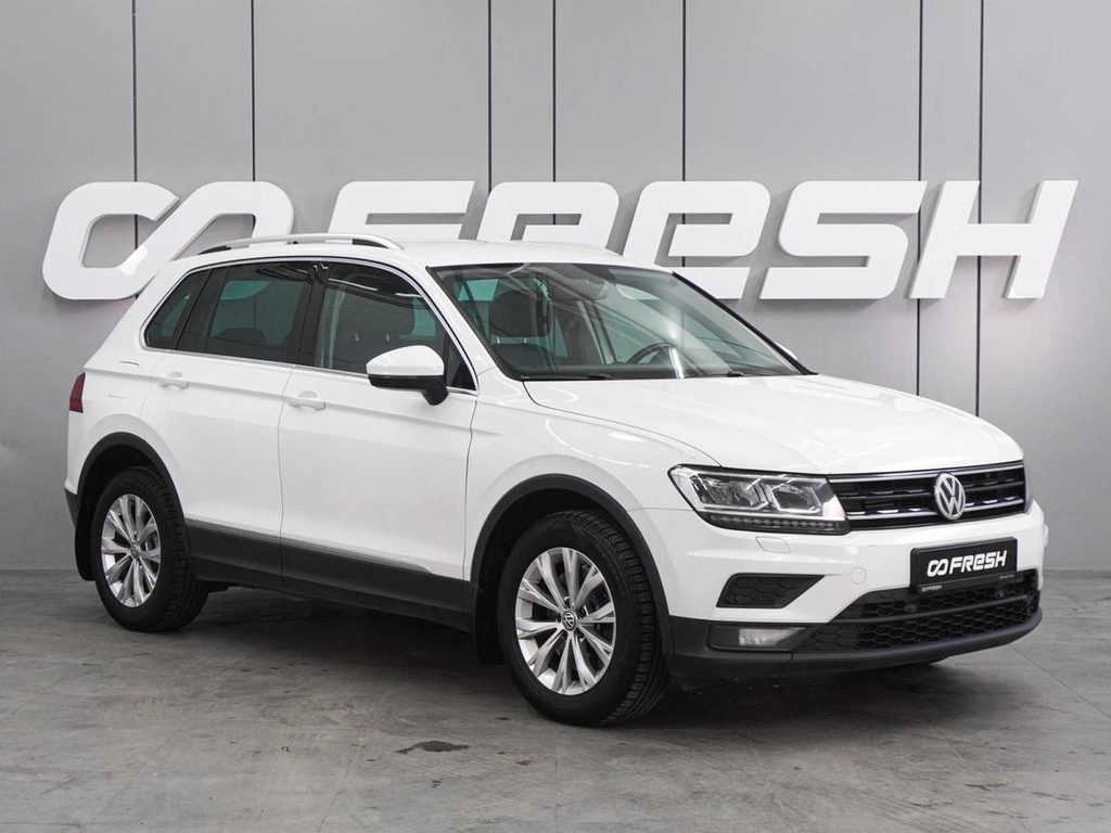 Внедорожник Volkswagen Tiguan 2017 года, 2329000 рублей, Воронеж
