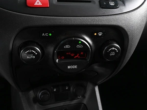Седан Kia Rio 2011 года, 699000 рублей, Ростов-на-Дону