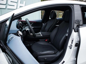 Седан Mercedes-benz EQE 2022 года, 6300000 рублей, Большой Сочи