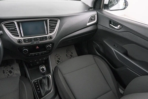 Седан Hyundai Solaris 2019 года, 1649000 рублей, Красноярск