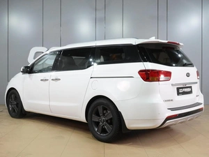 Минивэн Kia Carnival 2016 года, 2597000 рублей, Воронеж