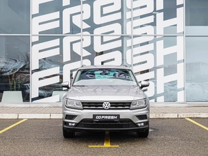 Внедорожник Volkswagen Tiguan 2019 года, 2000000 рублей, Краснодар