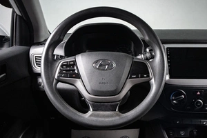 Седан Hyundai Solaris 2020 года, 1179000 рублей, Сургут