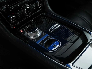 Седан Jaguar XJ 2013 года, 1799077 рублей, Москва