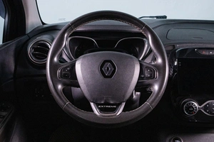 Внедорожник Renault Kaptur 2018 года, 1469000 рублей, Сургут