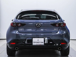 Хетчбэк Mazda 3 2019 года, 1699000 рублей, Красноярск