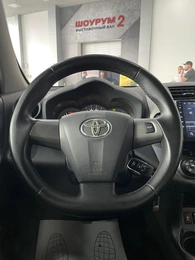 Внедорожник Toyota RAV4 2011 года, 1387000 рублей, Солонцы