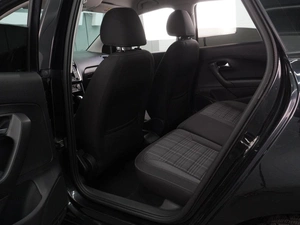 Седан Volkswagen Polo 2016 года, 1334000 рублей, Воронеж