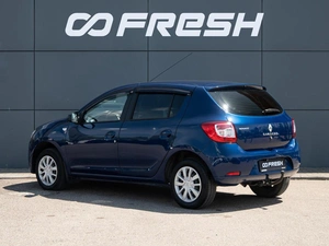 Хетчбэк Renault Sandero 2019 года, 1350000 рублей, Краснодар