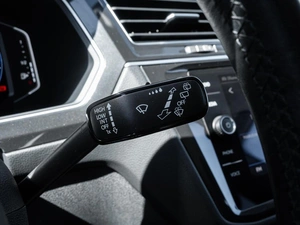 Внедорожник Volkswagen Tiguan 2021 года, 2875000 рублей, Ставрополь
