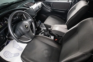 Внедорожник Chevrolet Niva 2018 года, 599000 рублей, Сургут