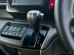 Минивэн Honda Stepwgn 2016 года, 1630000 рублей, Ижевск