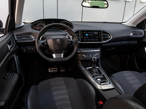 Хетчбэк Peugeot 308 2019 года, 1515000 рублей, Краснодар