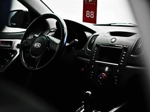 Седан Kia Forte 2008 года, 850000 рублей, Красноярск