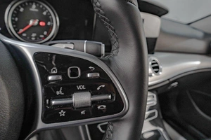 Седан Mercedes-benz E-класс 2019 года, 1899000 рублей, Челябинск