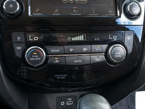 Внедорожник Nissan X-Trail 2021 года, 2760000 рублей, Краснодар