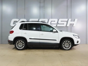 Внедорожник Volkswagen Tiguan 2012 года, 1099000 рублей, Воронеж