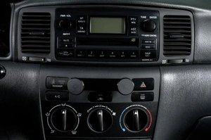 Хетчбэк Toyota Corolla 2006 года, 609000 рублей, Сургут