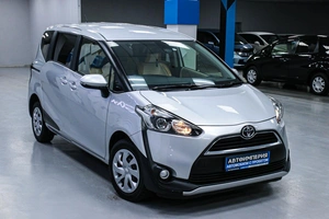 Минивэн Toyota Sienta 2018 года, 1293000 рублей, Солонцы