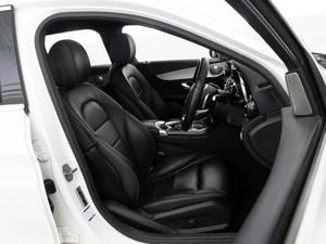 Универсал Mercedes-benz C-класс 2018 года, 2049999 рублей, Москва