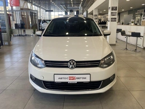 Седан Volkswagen Polo 2013 года, 860000 рублей, Орёл