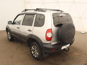 Внедорожник Chevrolet Niva 2013 года, 610000 рублей, Орёл