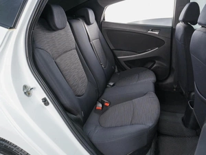 Седан Hyundai Solaris 2015 года, 799000 рублей, Сургут