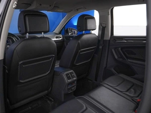 Внедорожник Volkswagen Tiguan 2018 года, 2587444 рублей, Москва