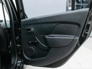 Хетчбэк Renault Sandero Stepway 2018 года, 1049000 рублей, Красноярск