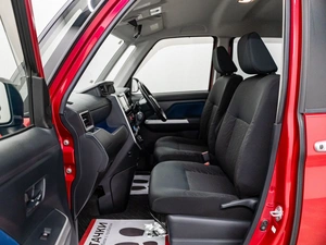 Хетчбэк Toyota Tank 2018 года, 1125000 рублей, Красноярск