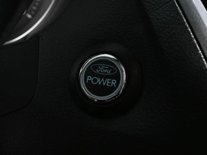 Хетчбэк Ford Focus 2011 года, 919000 рублей, Аксай