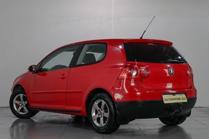 Хетчбэк Volkswagen Golf 2008 года, 589000 рублей, Челябинск