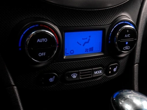 Хетчбэк Hyundai Solaris 2013 года, 879000 рублей, Тюмень