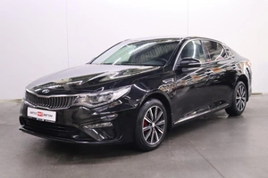 Седан Kia Optima 2019 года, 1725000 рублей, Брянск
