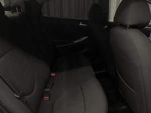 Седан Hyundai Solaris 2011 года, 740000 рублей, Красноярск