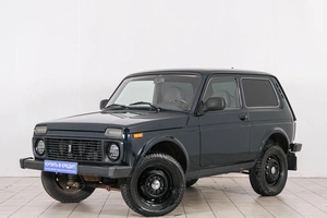 Внедорожник ВАЗ (LADA) 4x4 (Нива) 2015 года, 549000 рублей, Красноярск