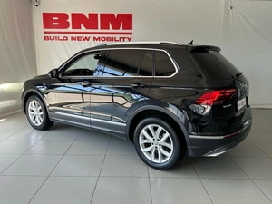 Внедорожник Volkswagen Tiguan 2018 года, 2800000 рублей, Смоленск