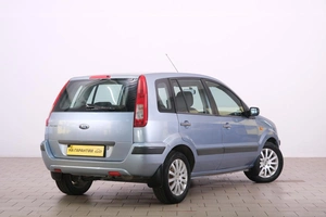 Хетчбэк Ford Fusion 2007 года, 489000 рублей, Омск