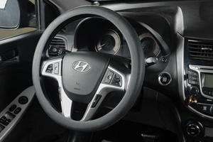 Седан Hyundai Solaris 2013 года, 899000 рублей, Тюмень