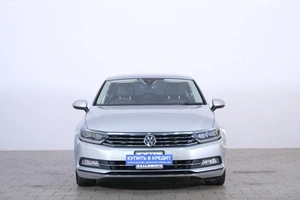 Седан Volkswagen Passat 2015 года, 1639000 рублей, Омск
