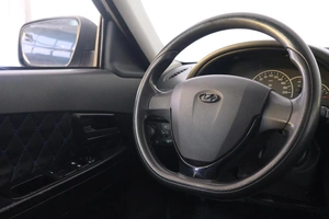 Седан ВАЗ (LADA) Priora 2007 года, 389000 рублей, Омск