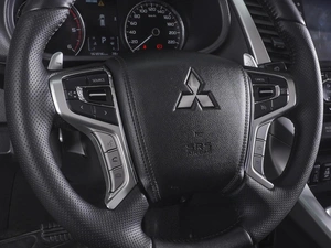 Внедорожник Mitsubishi Pajero Sport 2017 года, 2650000 рублей, Ростов-на-Дону
