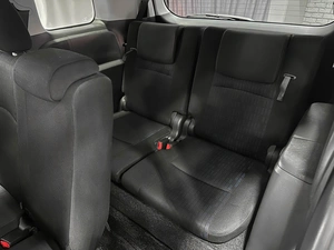 Минивэн Toyota Isis 2014 года, 1297000 рублей, Красноярск