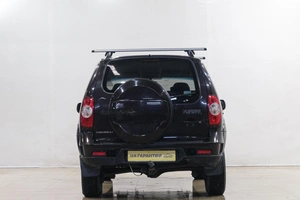 Внедорожник Chevrolet Niva 2011 года, 559000 рублей, Новокузнецк